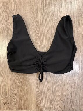 FIVE Dancewear Black Women's V-Neck Tie-Front Crop Top